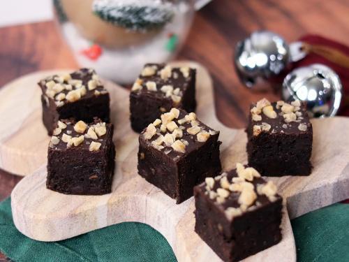 Toffee Crunch Flourless Brownies on a gingerbread man tray