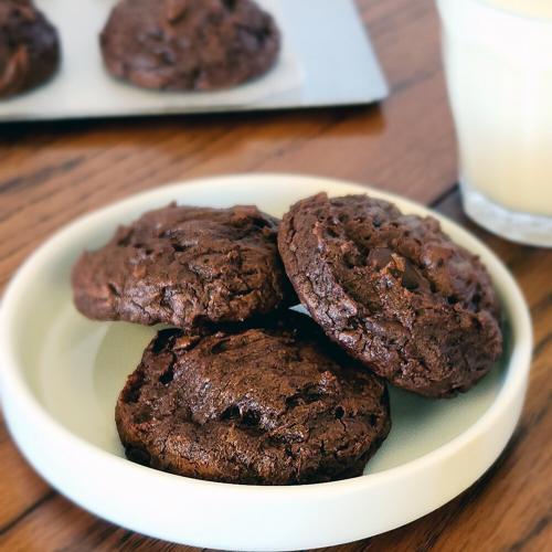 Dark Chocolate Truffle Cookies with milk