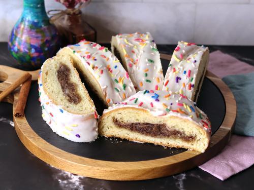 Cinnamon braid sliced and arranged on a platter